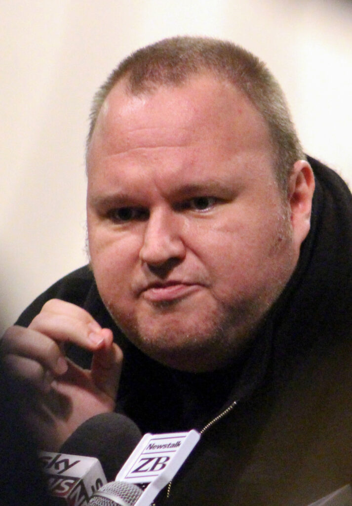 Robert O'Neill - Eigenes Werk

Kim Dotcom at the Moment of Truth event at the Auckland Town Hall, September 2013